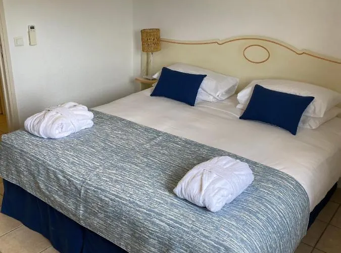 Santa Giulia - Le Village De L'hacienda *