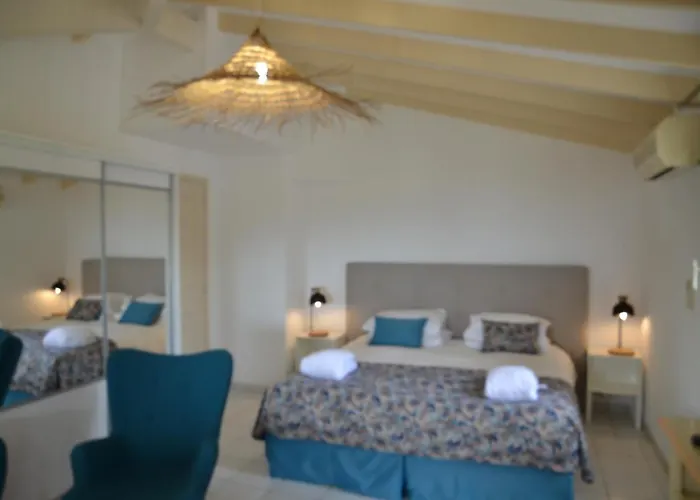 Santa Giulia - Le Village De L'hacienda Porto-Vecchio (Corsica)